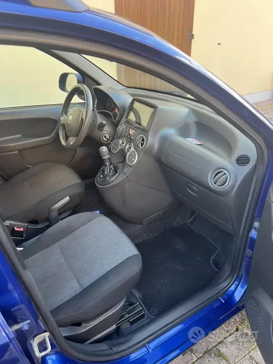 Fiat Panda 2010 photo 5