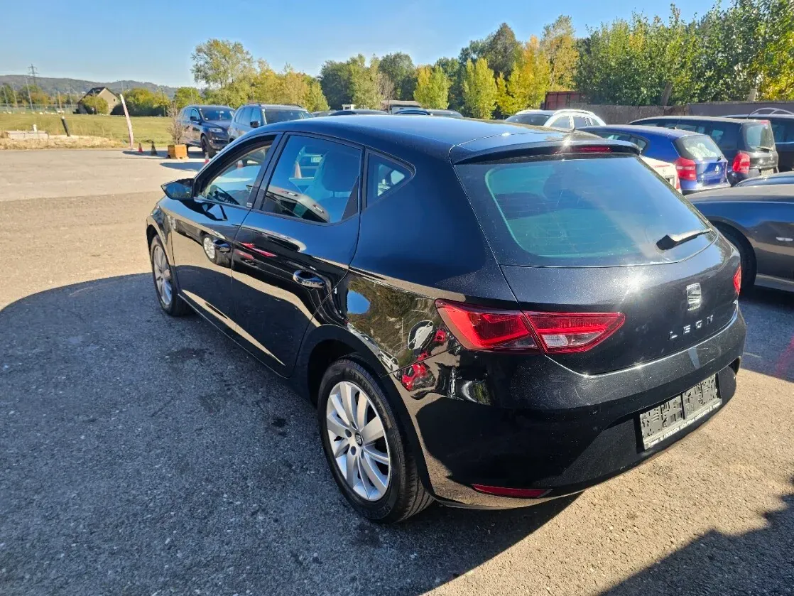 Seat Leon 2013 photo 2