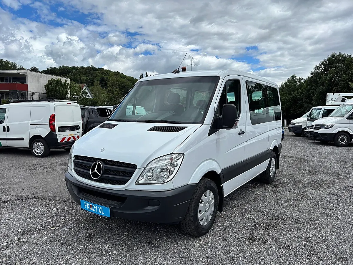 Mercedes-Benz Sprinter 2009 photo 2