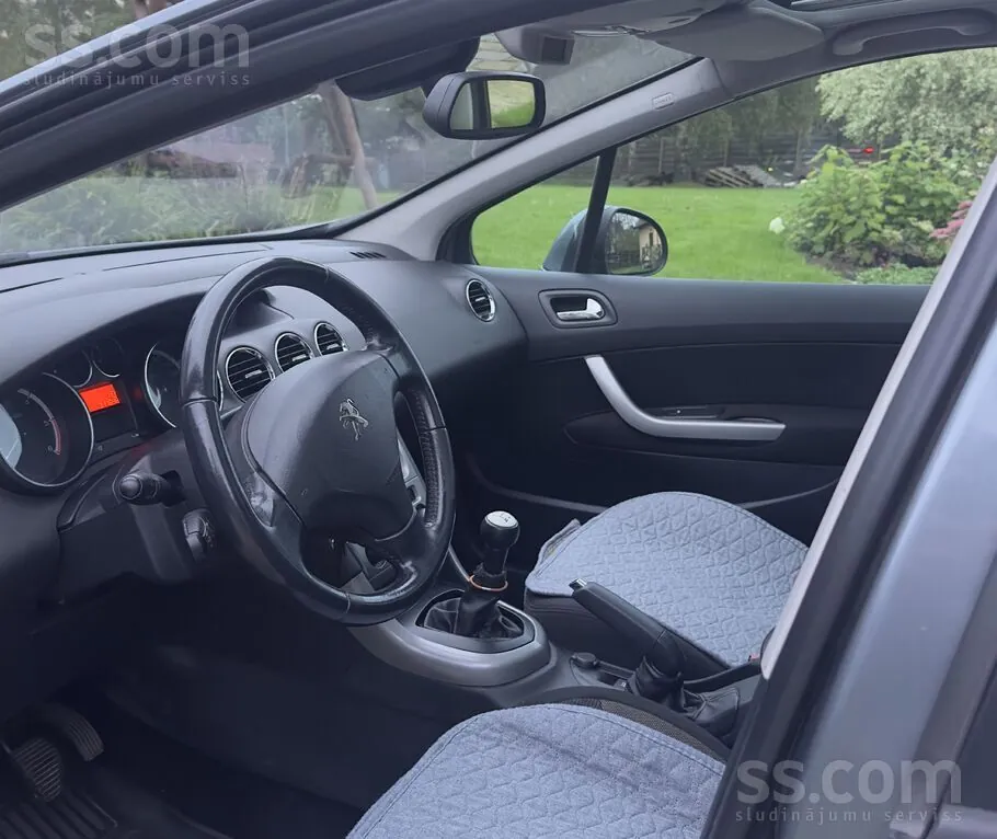Peugeot 308 2012 photo 5