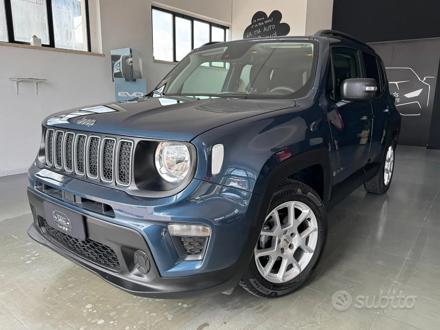 Jeep Renegade 2022 photo 2