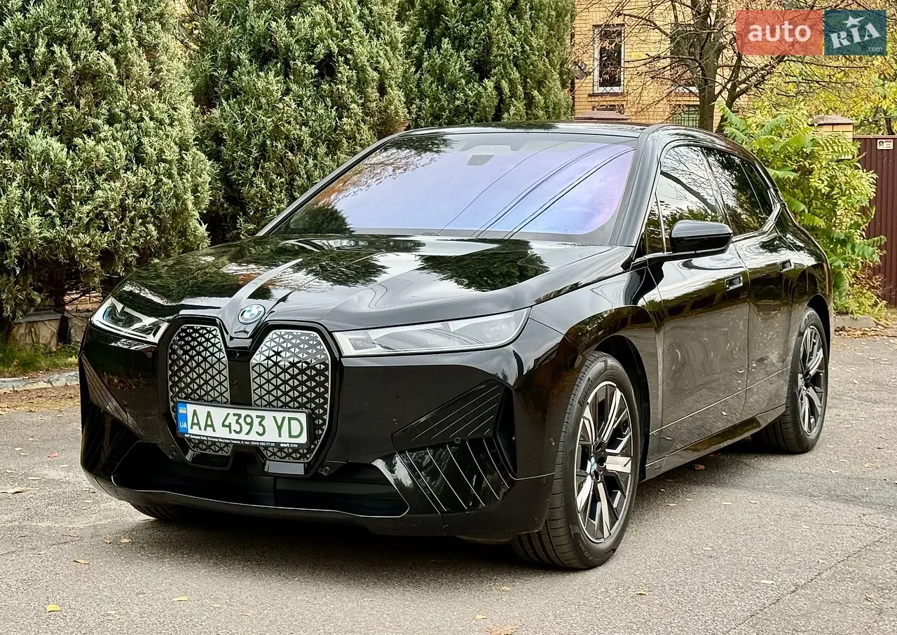 BMW Ix 2021 photo 2