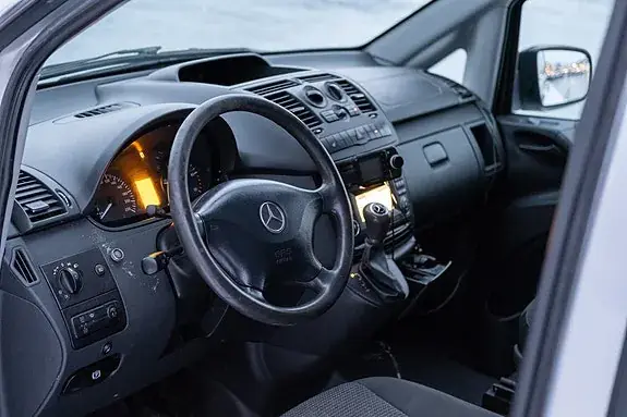 Mercedes-Benz Vito 113