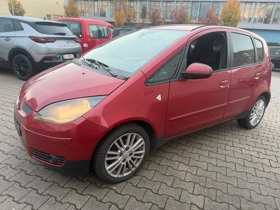 Mitsubishi Colt