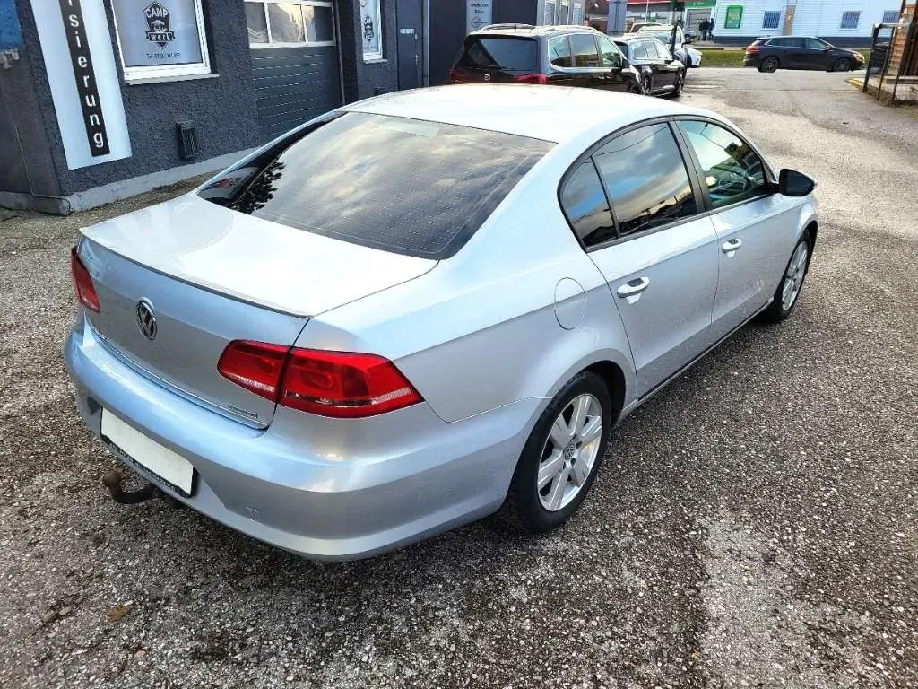 Volkswagen Passat 2014 photo 2