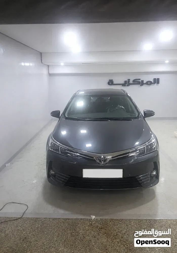 Toyota Corolla 2017 photo 2