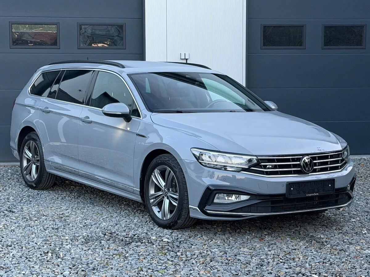 Volkswagen Passat 2023 photo 3