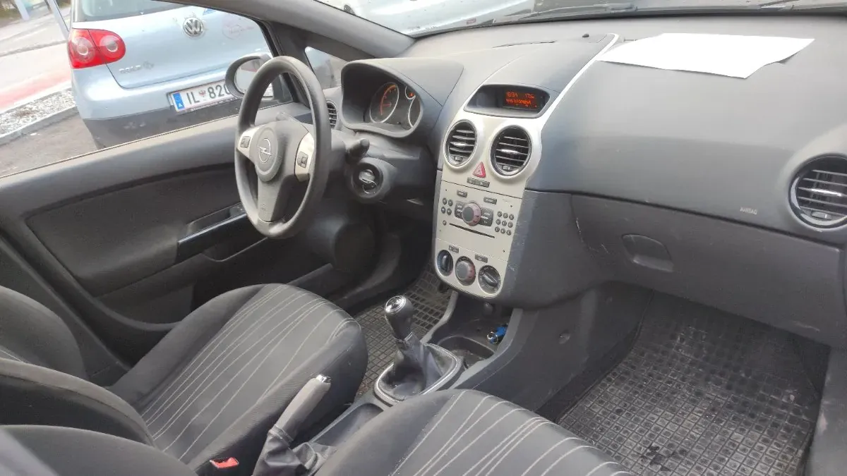 Opel Corsa 2008 photo 2