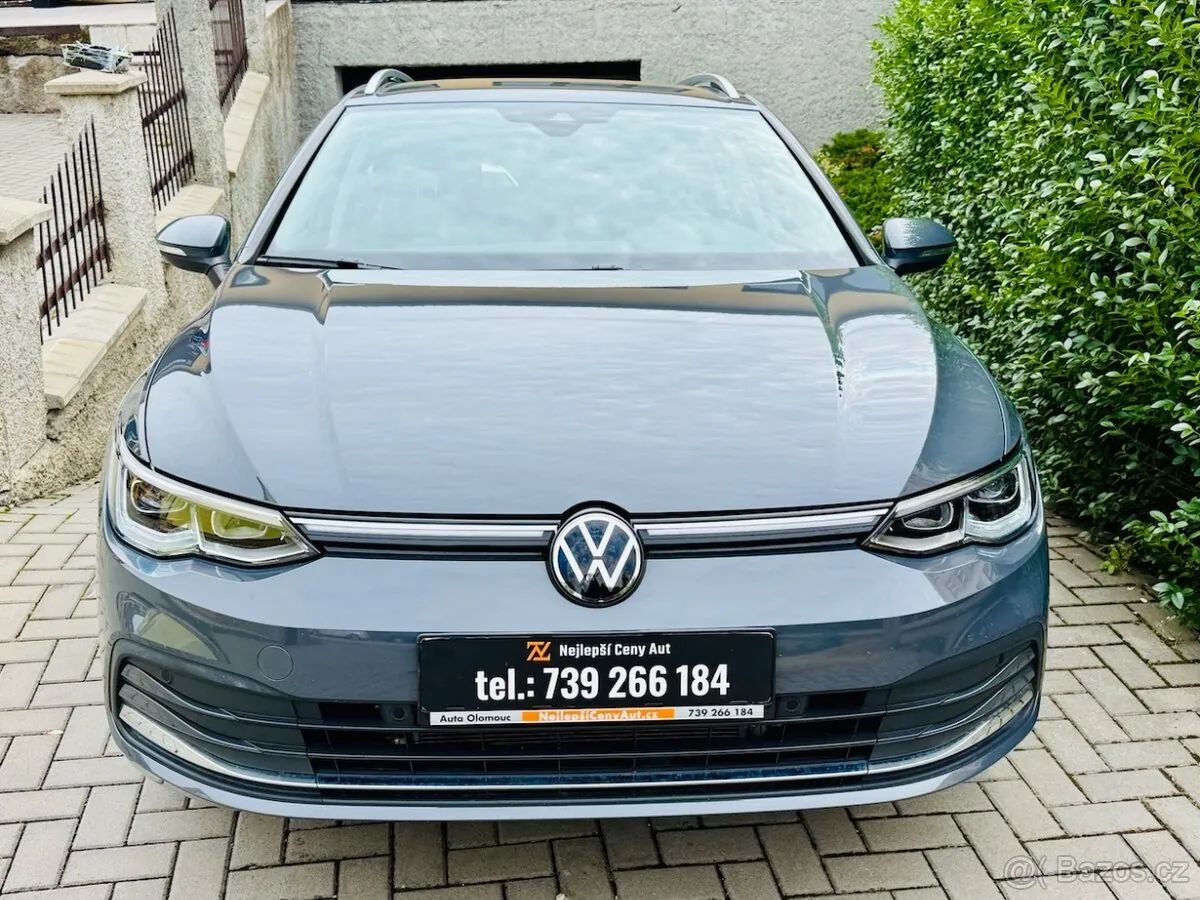 Volkswagen Golf 2023 photo 2