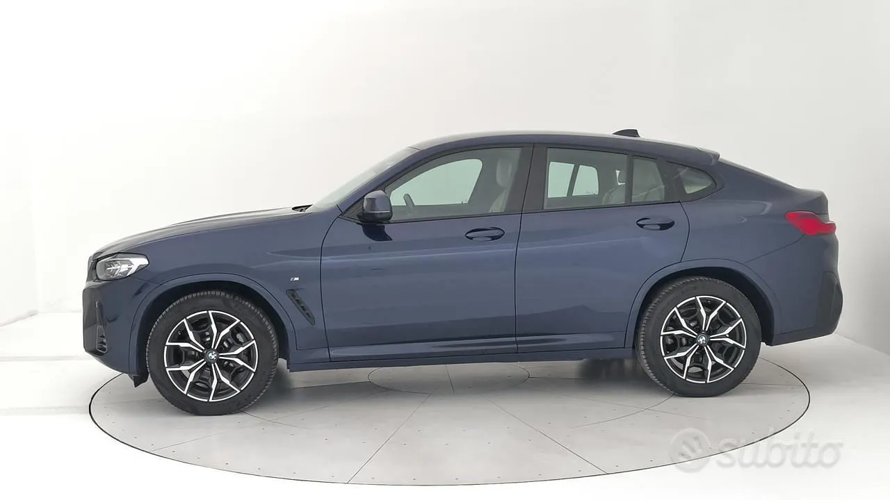 BMW X4 2023 photo 2