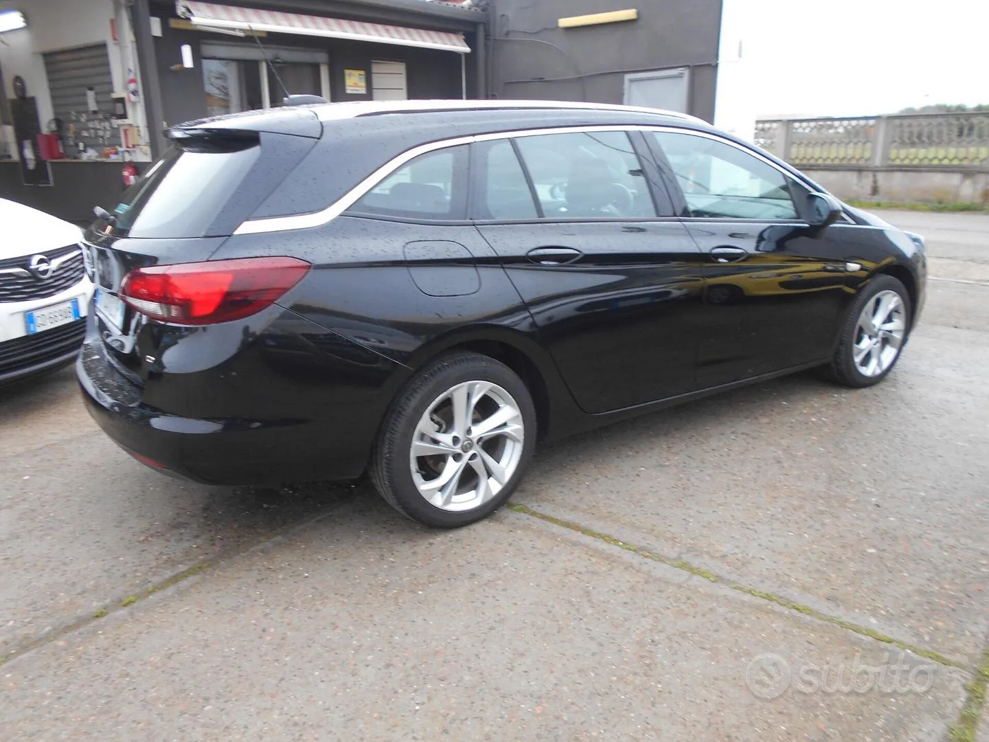 Opel Astra 2017 photo 2