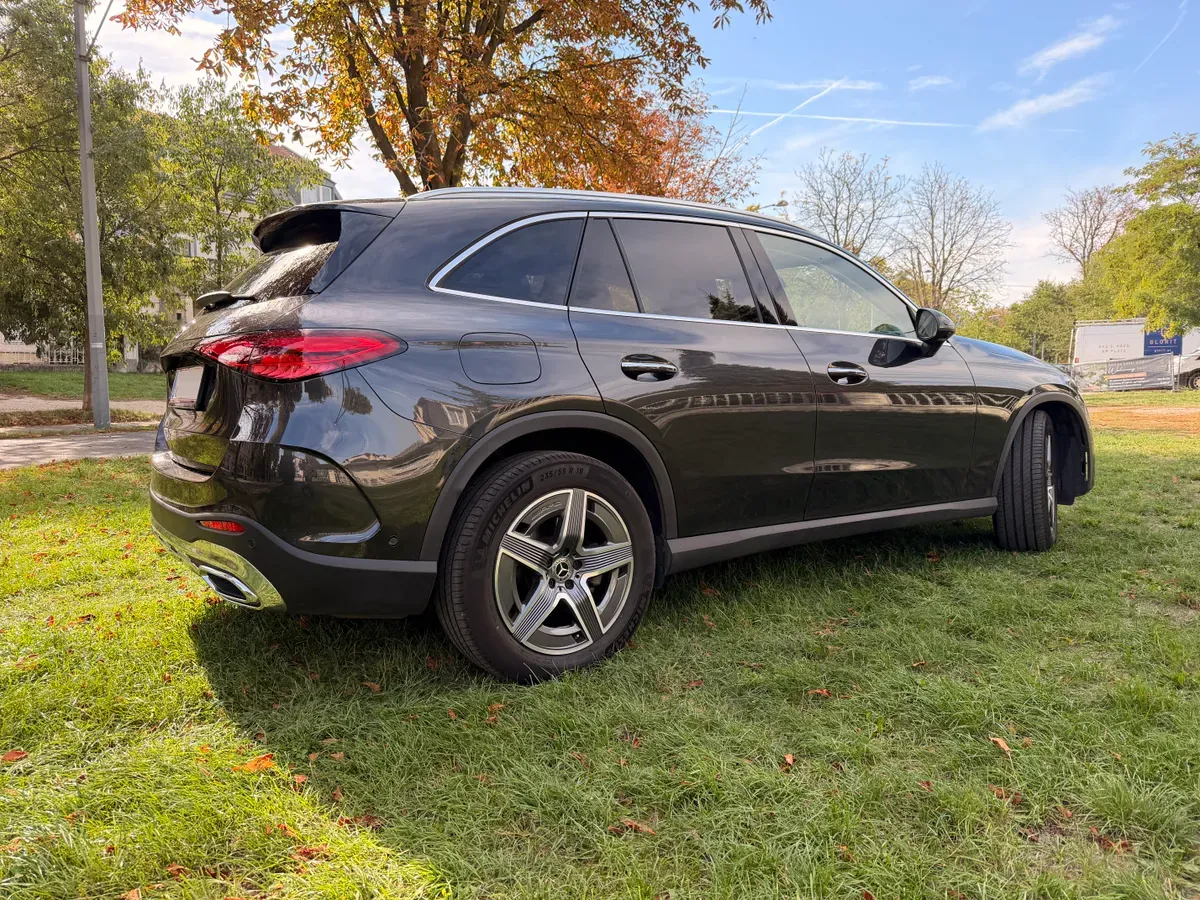 Mercedes-Benz Glc-Class 2025 photo 2