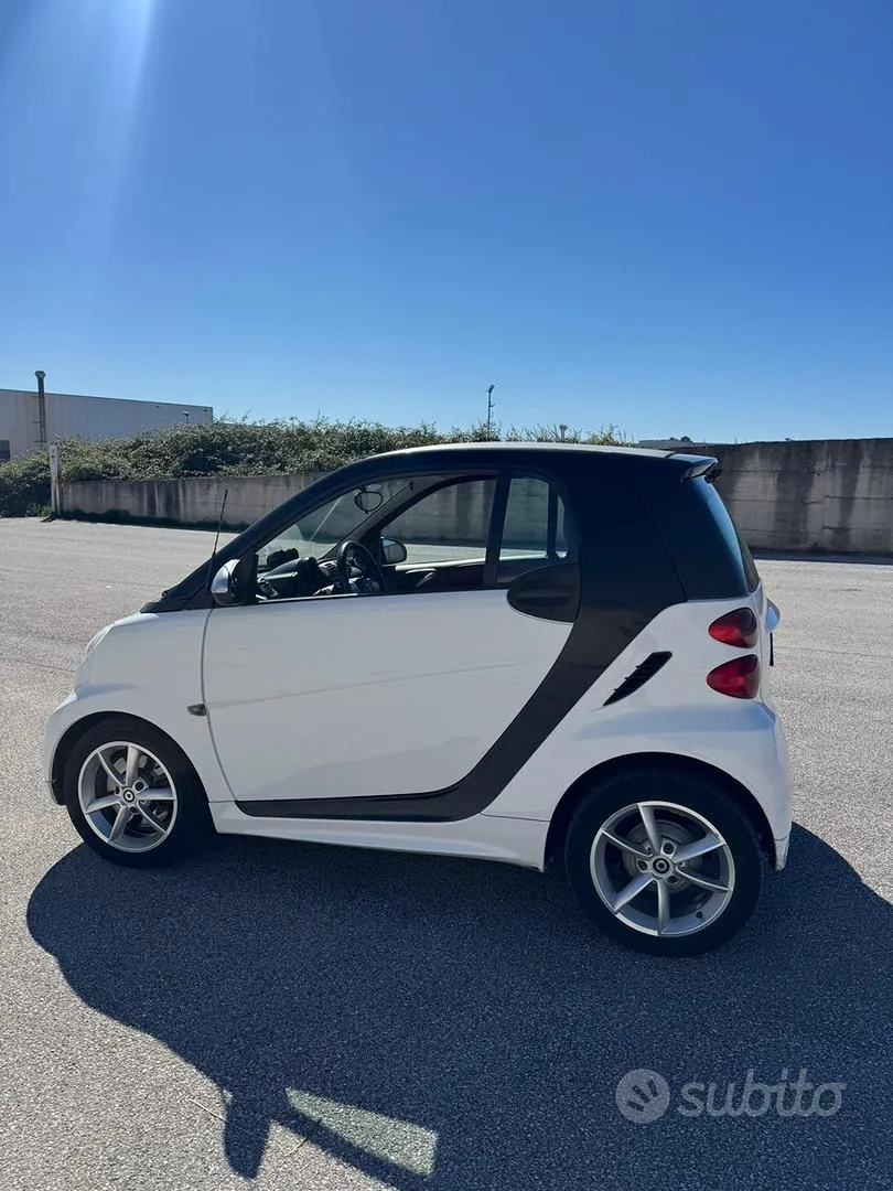 Smart Fortwo 2009 photo 4