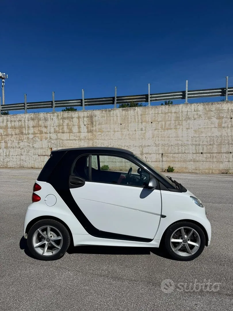Smart Fortwo 2009 photo 3