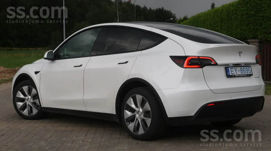 Tesla Model Y 2022 photo 5