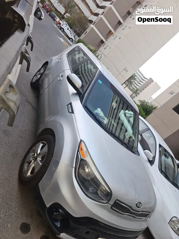 Kia Soul 2018 photo 2
