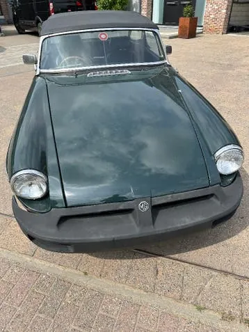 MG B Roadster