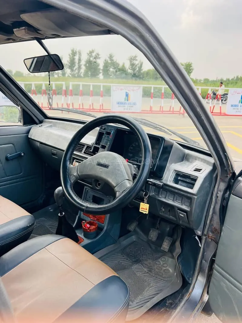 Suzuki Mehran