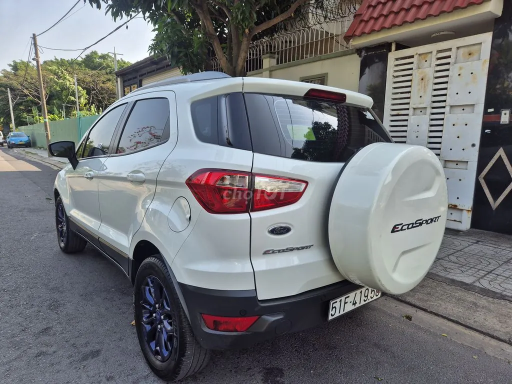 Ford Ecosport 2016 photo 3