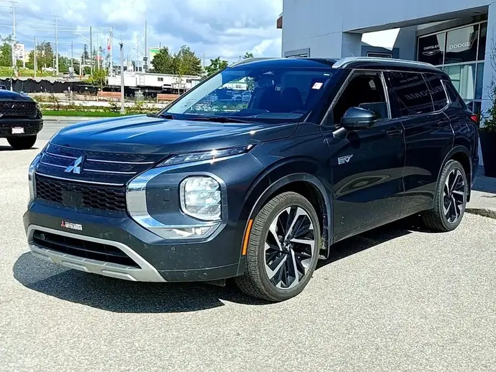 Mitsubishi Outlander 2025 photo 4
