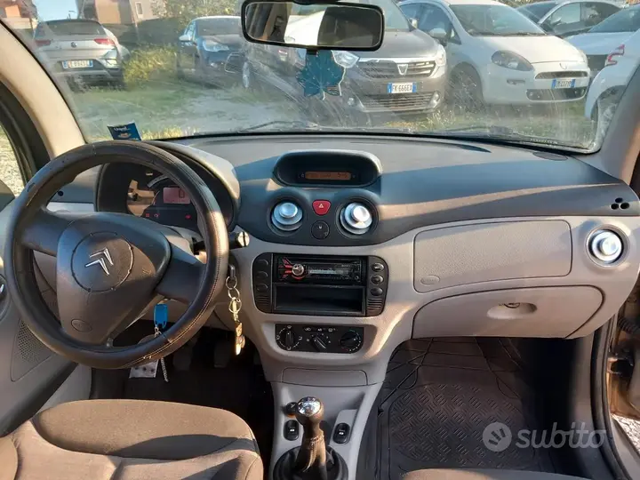 Citroen C3 2005 photo 3
