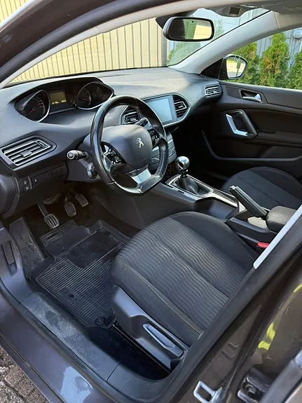 Peugeot 308 2014 photo 5