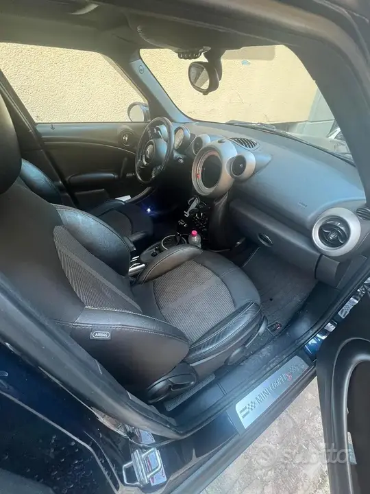 Mini Countryman 2012 photo 2