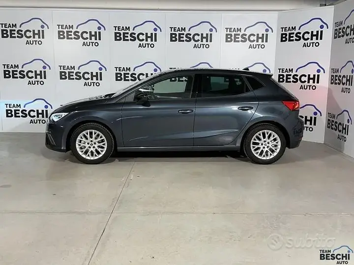 Seat Ibiza 2025 photo 2