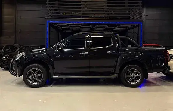 Isuzu D-Max 2017 photo 3