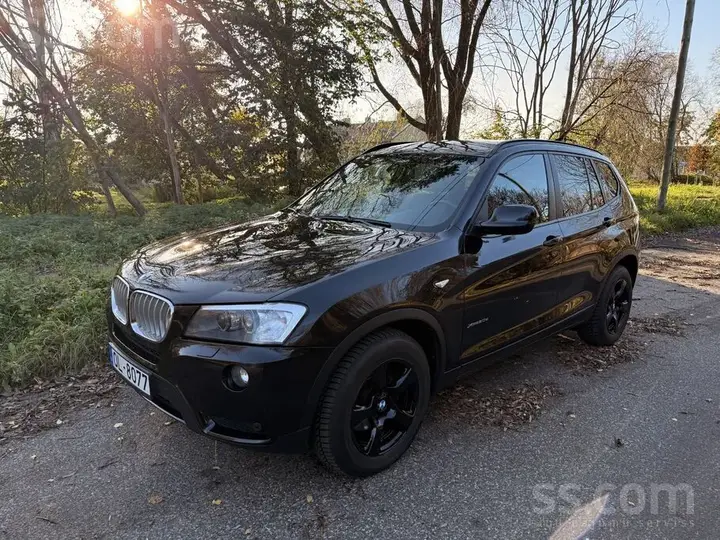 BMW X3 2012 photo 3