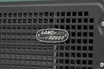 Land Rover Defender 90 1987 photo 3