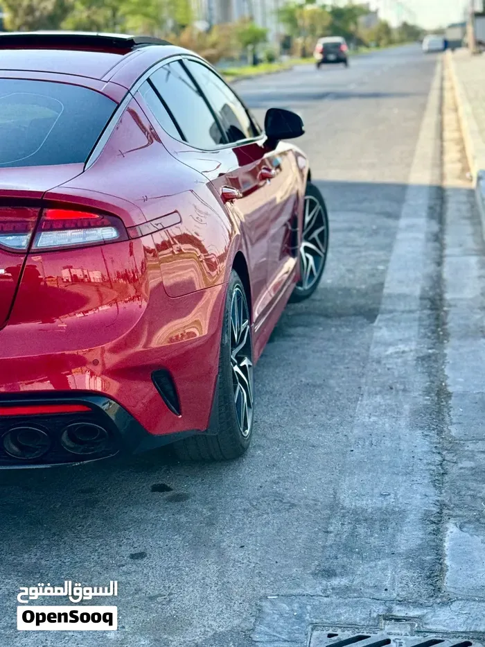 Kia Stinger 2023 photo 3