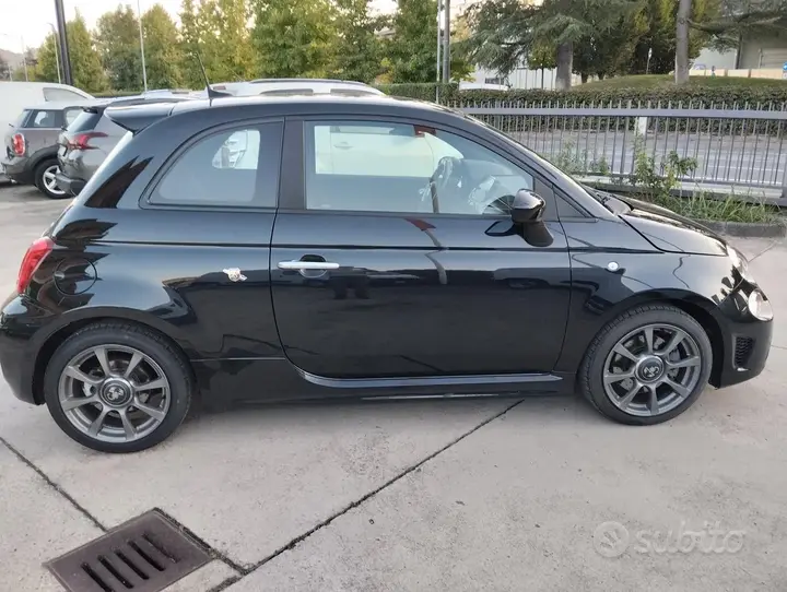 Abarth 595 2023 photo 5