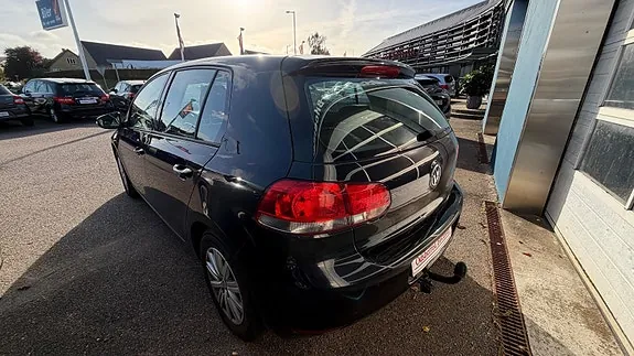 Volkswagen Golf Vi 2011 photo 3
