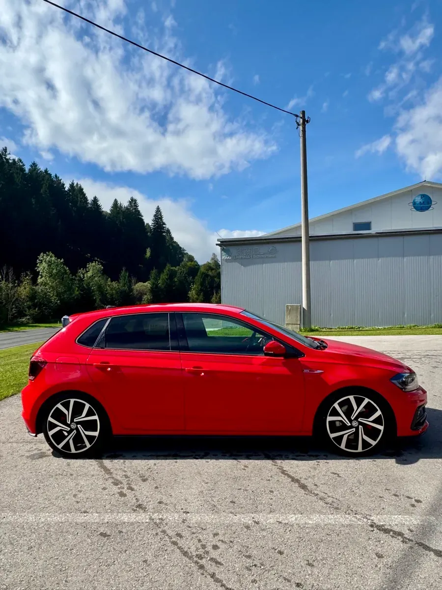 Volkswagen Polo 2020 photo 2