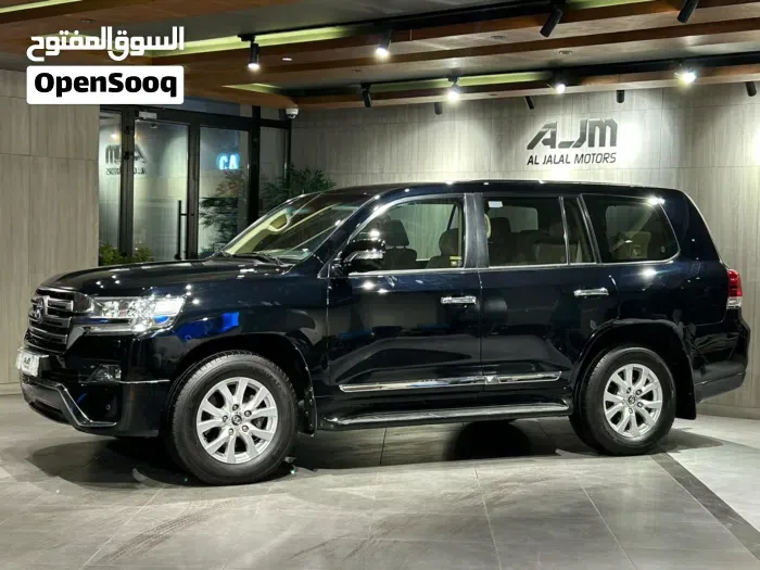 Toyota Land Cruiser 2017 photo 4