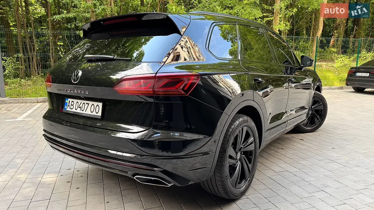 Volkswagen Touareg 2023 photo 3