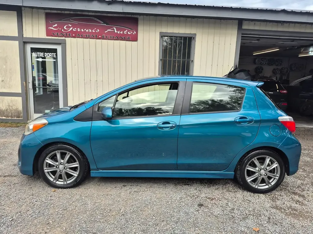Toyota Yaris 2012 photo 5