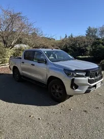 Toyota Hilux 2025 photo 3
