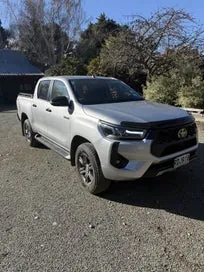 Toyota Hilux 2025 photo 4