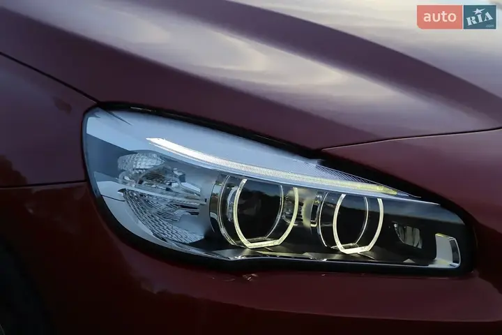 BMW 2 Series Active Tourer 2017 photo 2