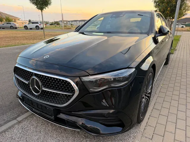 Mercedes-Benz E-Class 2025 photo 4