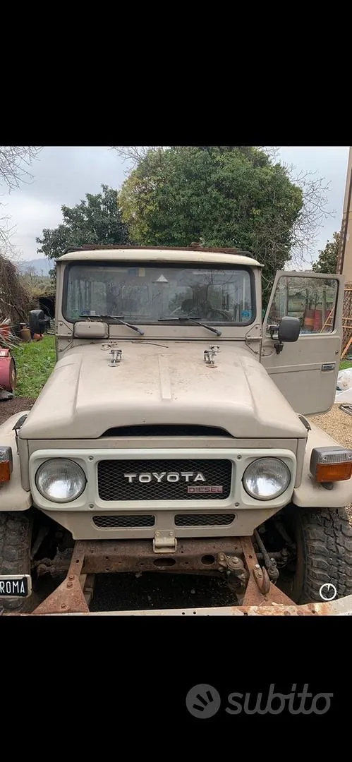 Toyota Land Cruiser 1980 photo 2