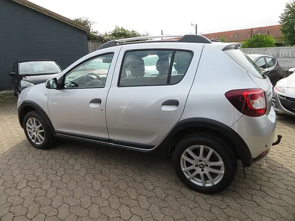 Dacia Sandero Stepway 2016 photo 2