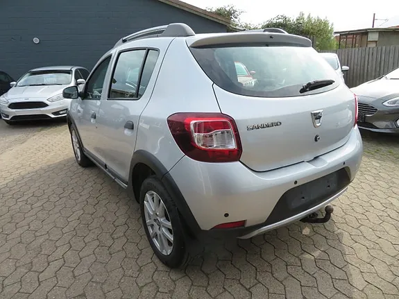 Dacia Sandero Stepway 2016 photo 3