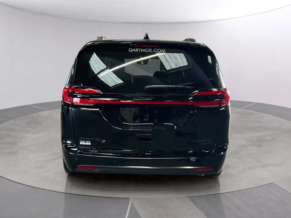 Chrysler Pacifica 2027 photo 4
