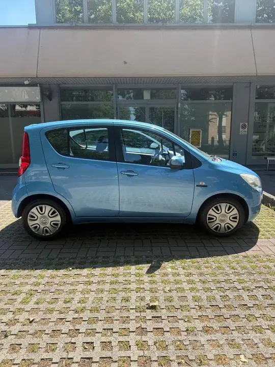 Opel Agila