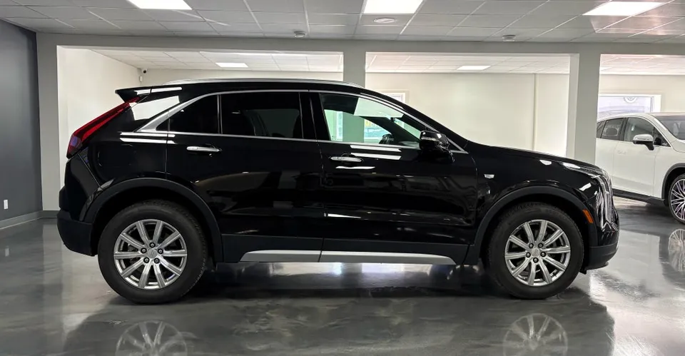 Cadillac Xt4 2022 photo 3