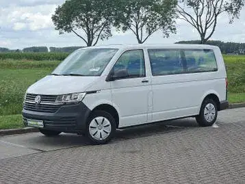 Volkswagen Transporter 2023 photo 2