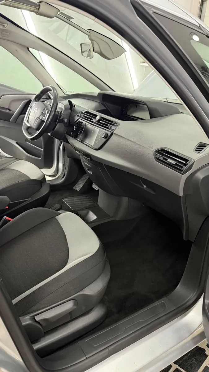 Citroen C4 Picasso 2014 photo 2